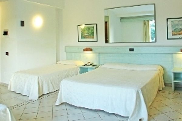 Fiesta Sicilia Resort (Campofelice di Roccella)